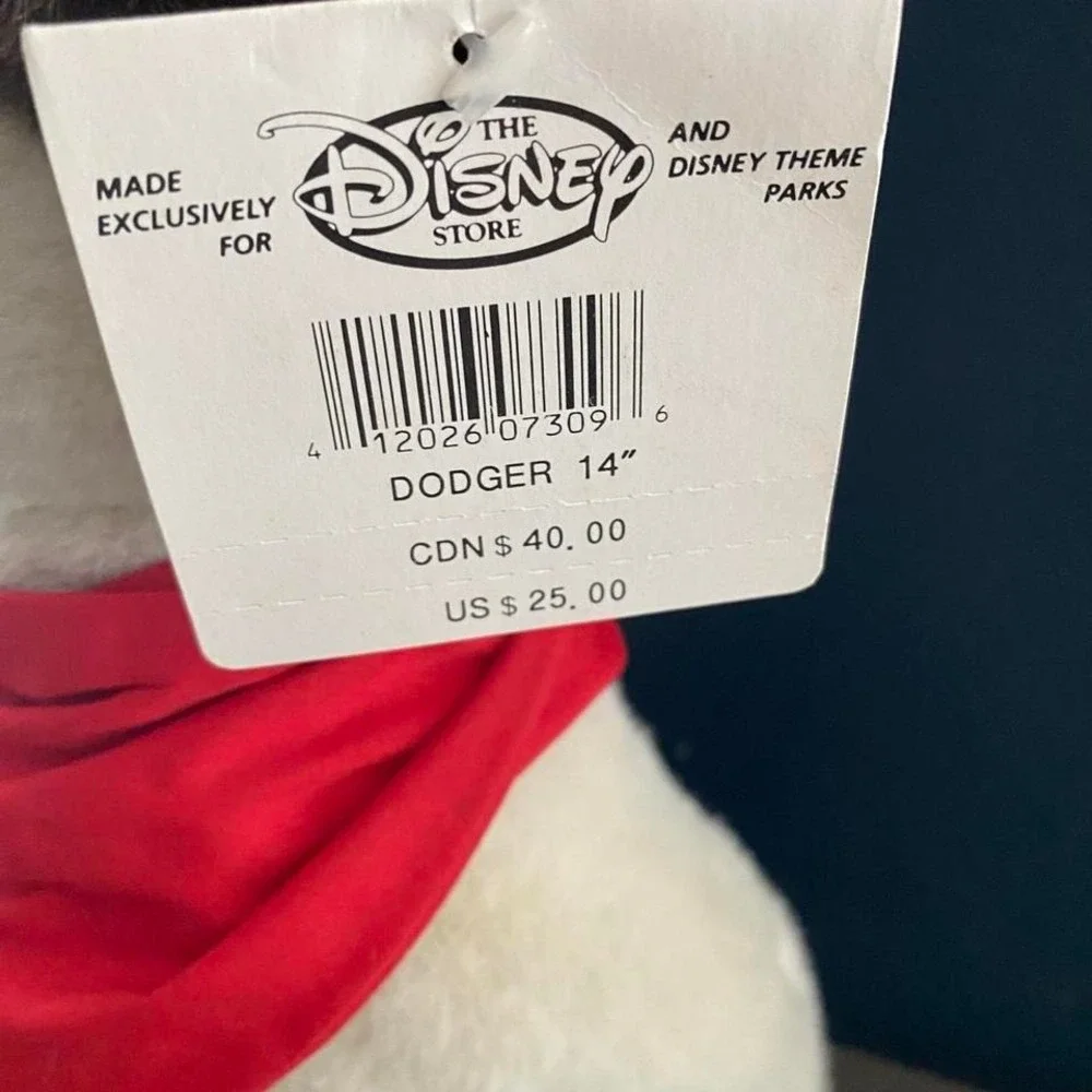 Vintage NWT Disney Store‎ Dodger 14